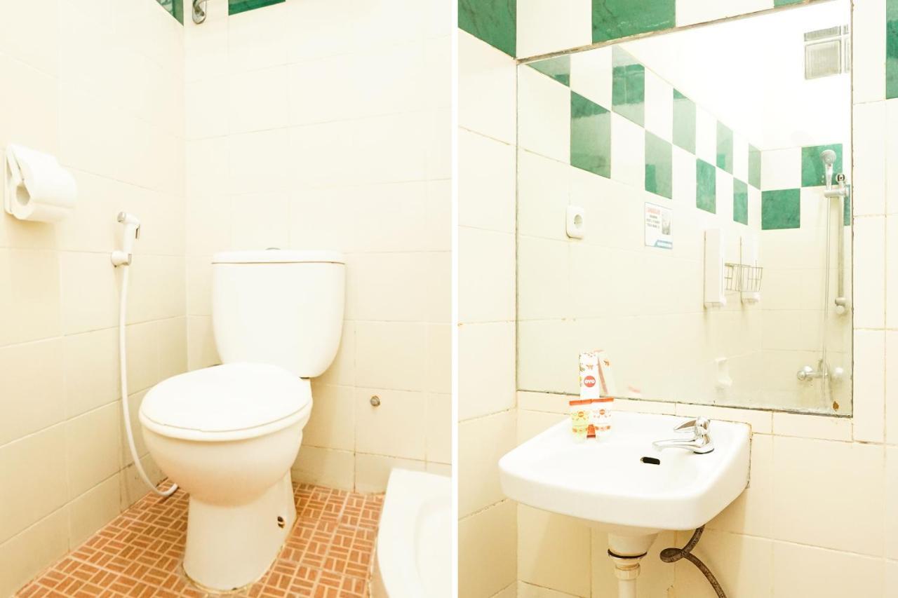 เรดดอร์ซ แอต ปังลิมา สุดีร์มาน สุราบายา Hotel ภายนอก รูปภาพ